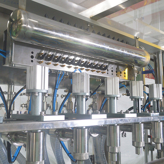 3-köpfige Getriebepumpenölfüllmaschine für Versiegelung, Etikettierung und Verpackung