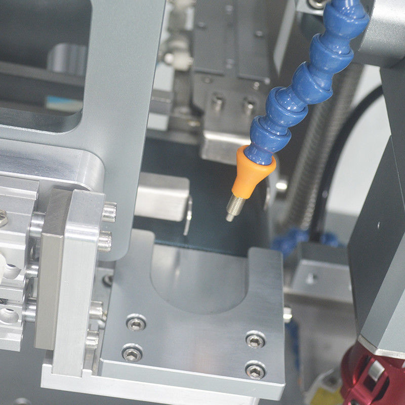 Automatische Einkopf-Servo-Kappenmaschine für Sojasauce und Speiseöl zu wettbewerbsfähigen Preisen