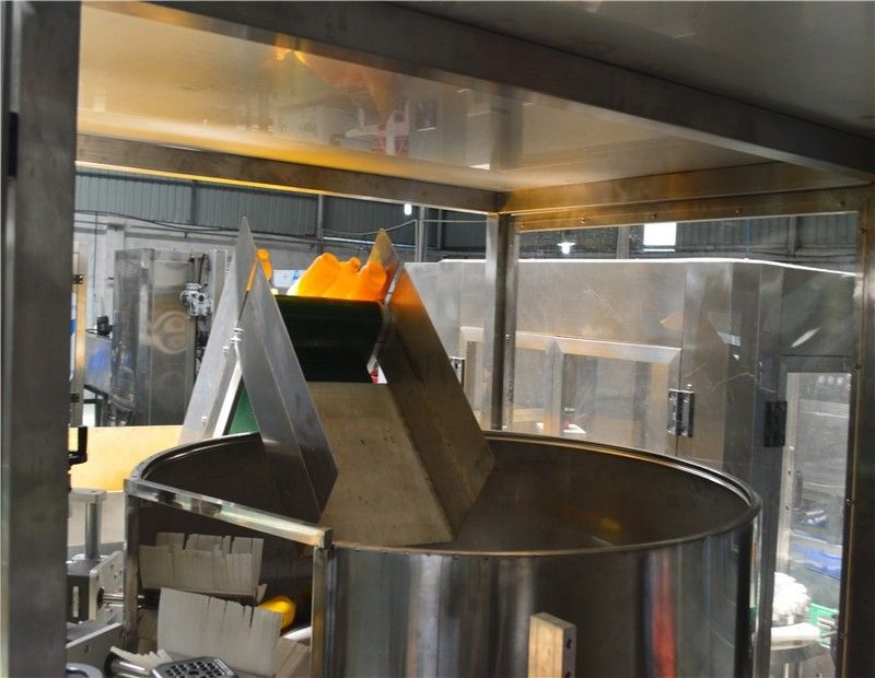 Verpackungsmaschinen Rundflaschen aus Kunststoff Sortiermaschine für 300 KG Kapazität