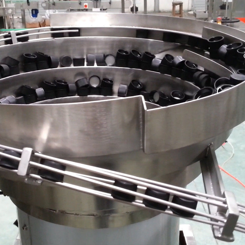 Zustand Hochgeschwindigkeits-intelligente Kappe-Feeder für Reagenz-Produktionslinie genaue Fütterung