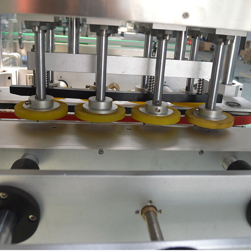 Einfache Bedienung Automatische Deckelmaschine mit und 220V/380V Motor Kernkomponenten
