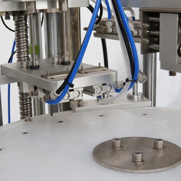 304 Edelstahl 10 ml Flaschenfüllmaschine für Gel-Eispackungen und -Röhrchenverpackungen