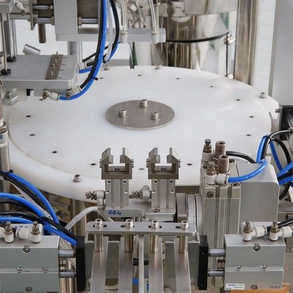 Vollautomatische Gel-Spritze-Füllmaschine für eine präzise Füllgenauigkeit von ± 1 ml