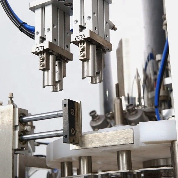 Vollautomatische Gel-Spritze-Füllmaschine für eine präzise Füllgenauigkeit von ± 1 ml