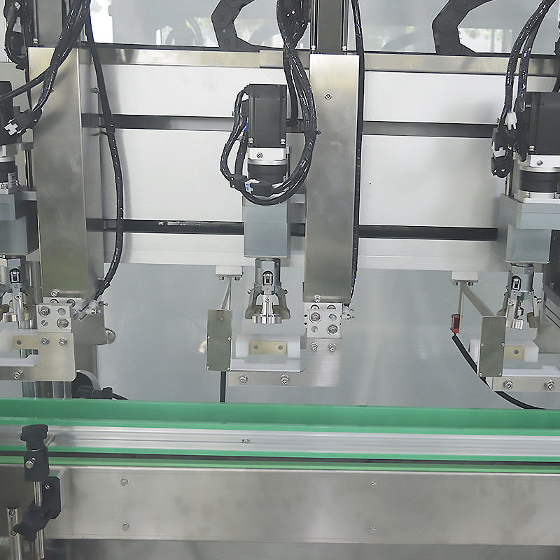 Hochleistungsmaschine für automatische 3-köpfige Abdeckungen von Plastikflaschen mit einer Kapazität von 4000 BPH