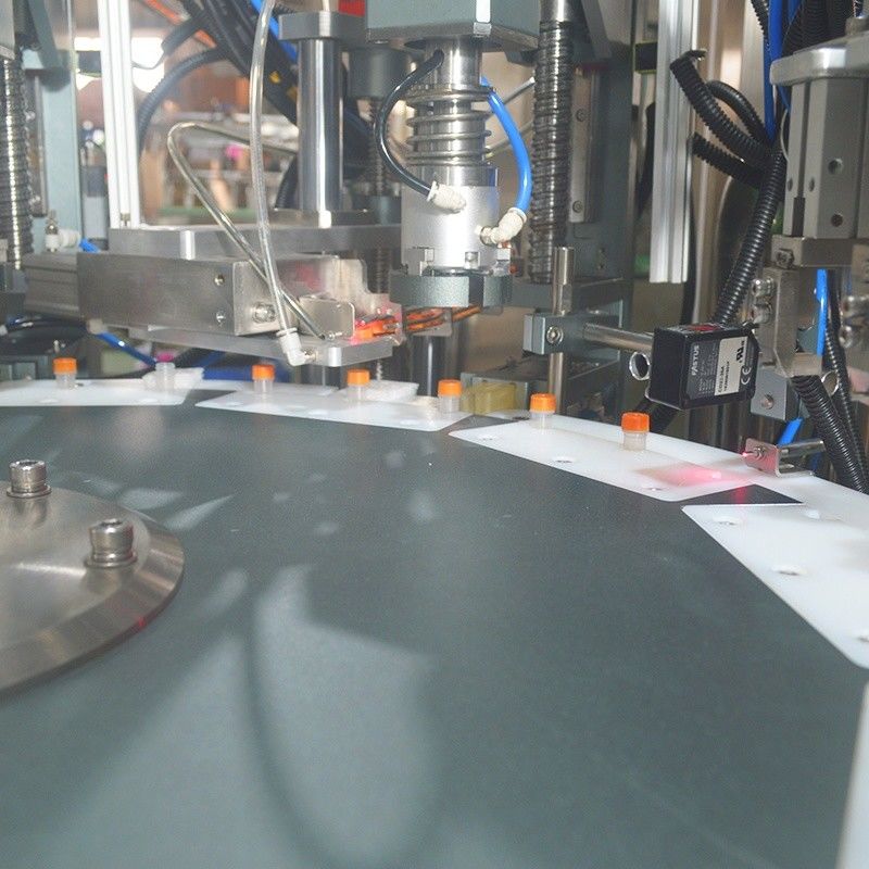 Chuck-Typ Reagenzrohr Flüssigkeitsfüllmaschine mit 800 kg Kapazität
