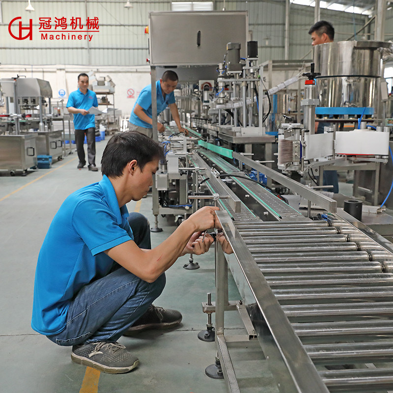 Automatische Versorgung mit Schließverschluss und Verschlussverschlussmaschine für Glasflaschen/Glasflaschen elektrisch angetrieben