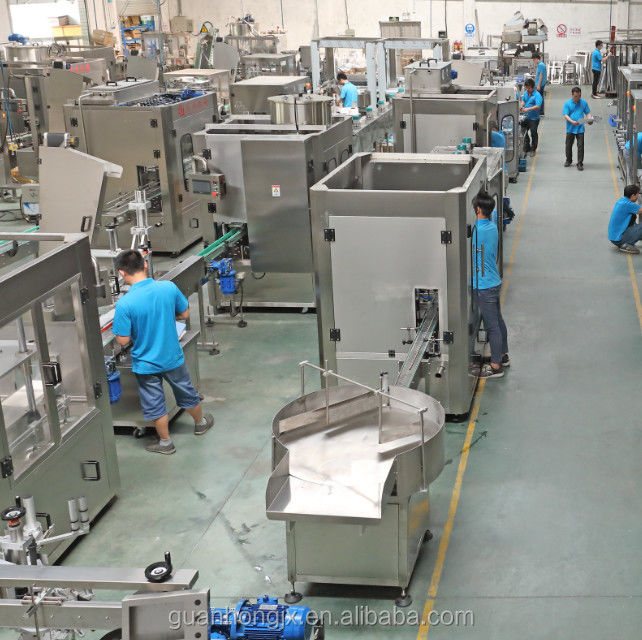 0.6-0.8MPa Luftdruck-Füllmaschine für Weinflaschen mit ±1% Füllfehler