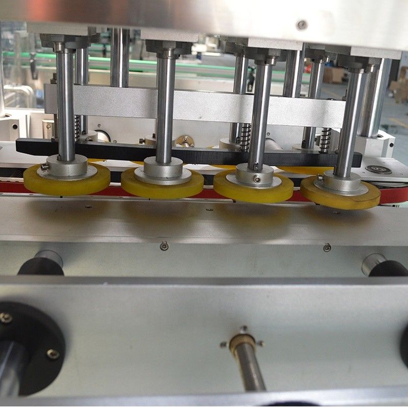 Pneumatische Flaschenverschlussmaschine mit 8-paariger Raddrehung und Sortierer