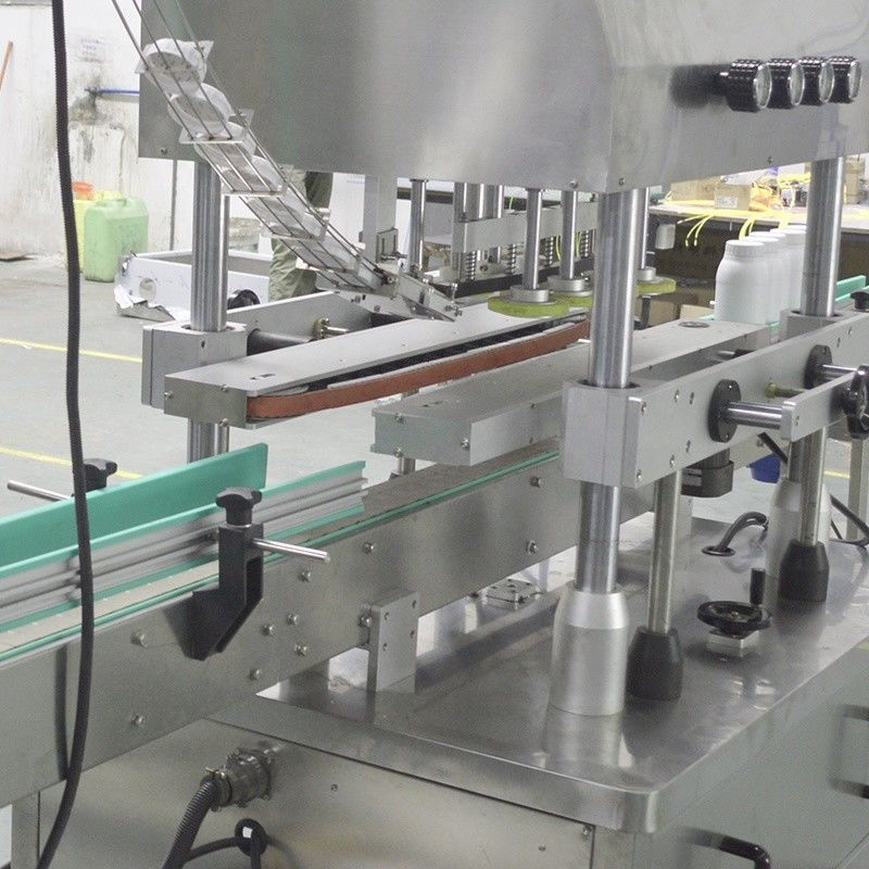 Pneumatische Flaschenverschlussmaschine mit 8-paariger Raddrehung und Sortierer