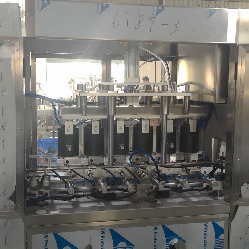304 Edelstahl Flaschenverschlussmaschine mit sechs Köpfen für Hochgeschwindigkeitsproduktion