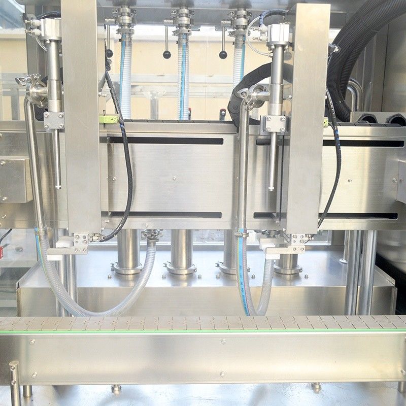 Füllmaschine für Schmieröl und flüssiges Shampoo mit Doppelkopfverfolgung