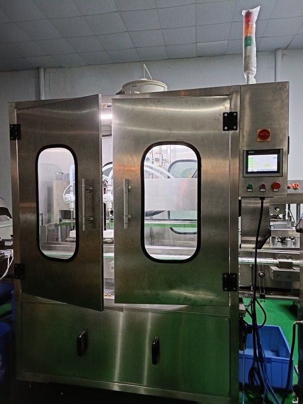 4-köpfige Servo-Kolben-Füllmaschine für die automatische Schwefelsäure-Produktionslinie